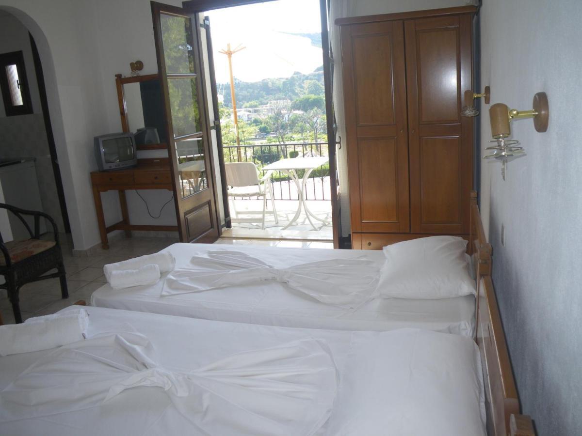 Villa Frideriki Agia Paraskevi  Rom bilde